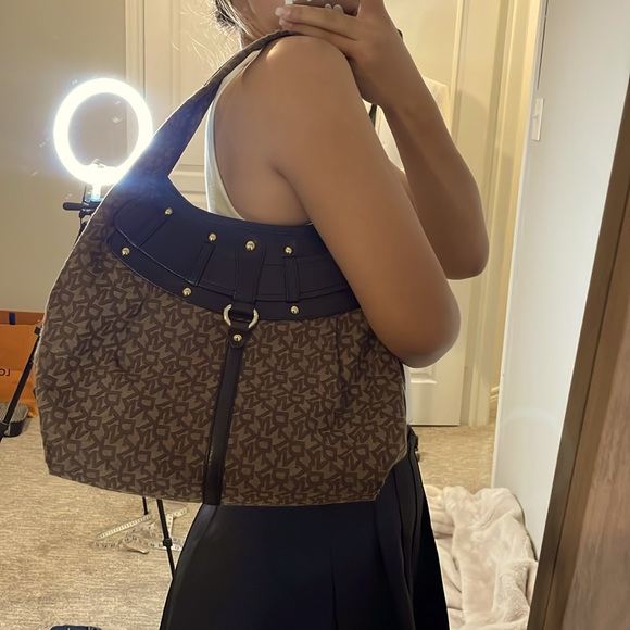 DKNY brown canvas leather Hobo bag fair used condition - Picture 3 of 16